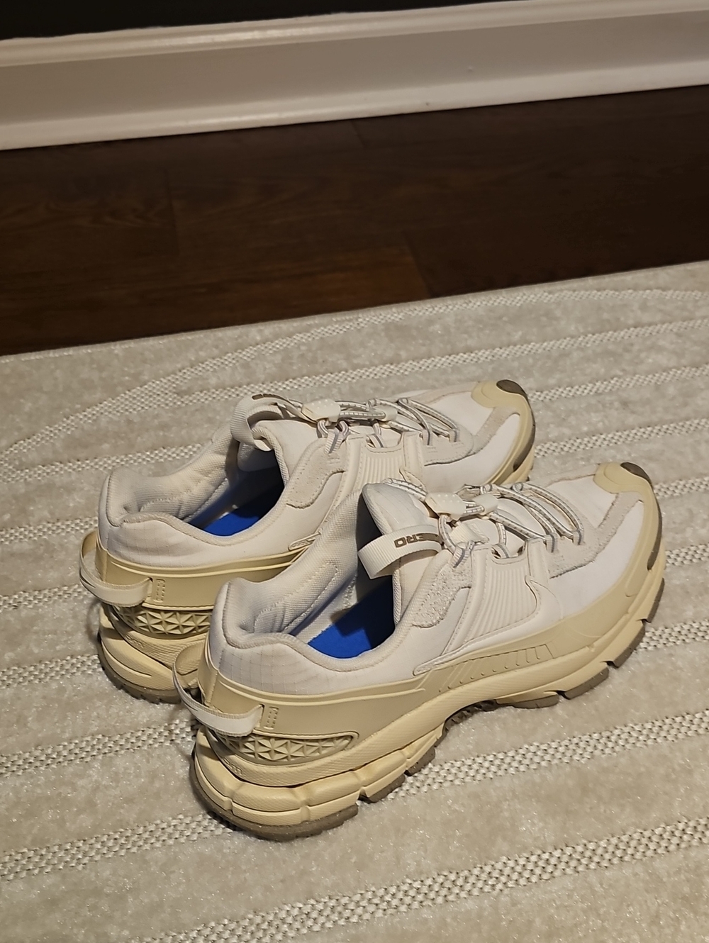 Nike ZOOM VOMERO Mens 8.5